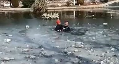 Malatya'da Gölete düşen depremzede çocuğu polis kurtardı