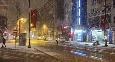 Malatya'da Beklenen Kar Yağışı Başladı