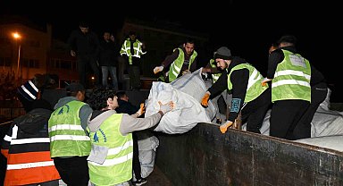 Muratpaşa'dan Malatya'ya 50 çadır