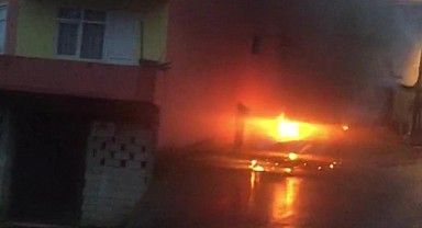 Rize'de Araç Yangını Bir Kişi Hayatını Kaybetti