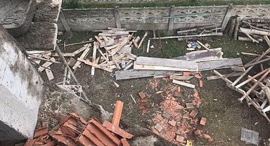 Sakarya'da İnşaatın 3'üncü katından Düşen Şahıs Hayatını Kaybetti