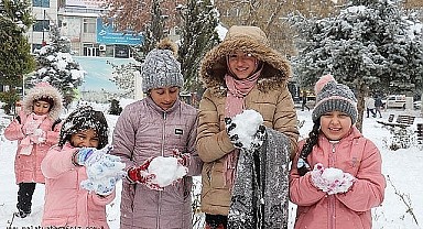 Sondakika... Diyarbakır'da okullar tatil edildi