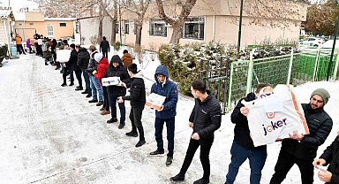 Tepebaşı depremzedeler için seferber oldu