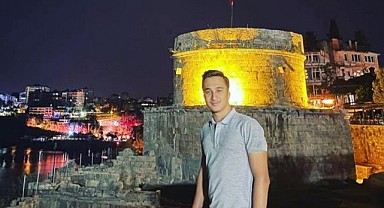 Asker eğlencesi dönüşü meydana gelen kazada bir kişi hayatını kaybetti