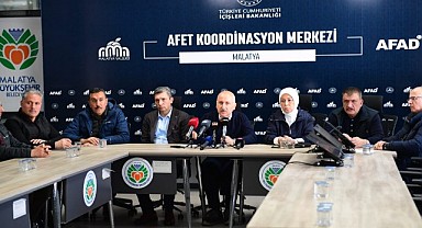 Bakan Karaismailoğlu: “Yüzyılın en büyük felaketini, yüz yılın en büyük dayanışması ile aşacağız” 