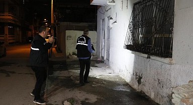 Adana’da 2 aylık kız çocuğunun ölü bulunduğu ev kundaklandı