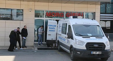 Antalya'da feci kaza: Genç avukat Mustafa Emre Su Hayatını Kaybetti