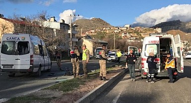 Gümüşhane’de işçi servisi kazası: 1 ölü, 7 yaralı