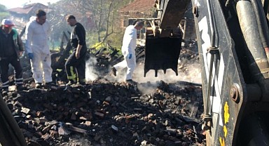 Kastamonu'da yangında ölen kadının cansız bedeni bulundu