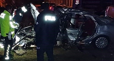 Kayseri'de çöp konteynırına çarpan otomobil takla attı: 1 ölü, 4 yaralı