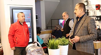 Keskin, “Esnaf işyerini açarak Malatya’yı canlı gösteriyor” 