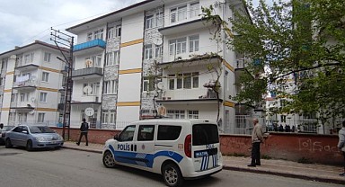 Malatya'da 54 yaşındaki şahıs çatı katında ölü bulundu   