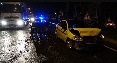 Malatya'da zincirleme kaza 6 araç birbirine girdi : 2 yaralı