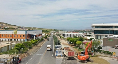 Güldal Akşit Bulvarında çalışmalar devam ediyor