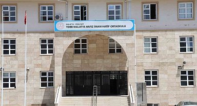 Malatya Hafız İmam Hatip Ortaokulu öğrencilerini bekliyor