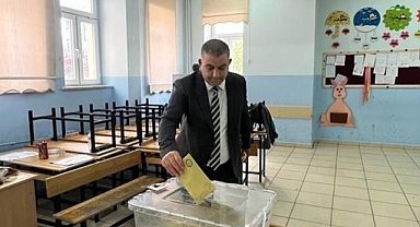 Milletvekili Adayı Sevim Oyunu Kullandı