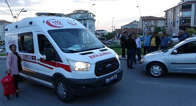 Otomobilin çarptığı yaya yaralandı