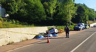 Bartın'da feci kaza: 3 ölü, 1 ağır yaralı