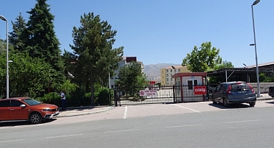 Tartıştığı eşini 30 yerinden bıçaklayarak katleden şahıs tutuklandı