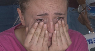 Evlerinin patlayıcı ile yıkılmasını gözyaşları içinde izlediler