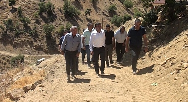 Pütürge'de yol asfaltlama çalışmaları tam hız devam ediyor