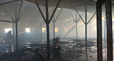 Çamurlu Mahallesinde Bulunan Şantiyede Korkutan Yangın