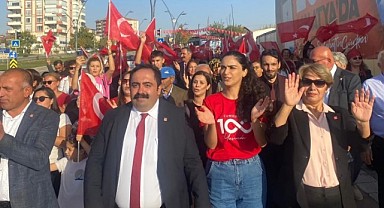 CHP'de Coşkulu 100. Yıl Kutlaması