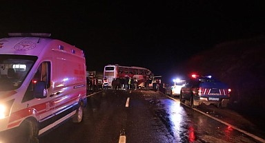 Kayseri-Malatya Karayolunda yolcu otobüsü devrildi: 8’i ağır 38 yaralı