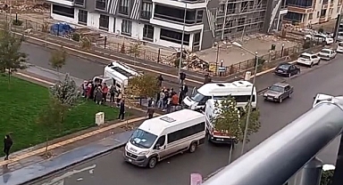 Malatya'da Öğrenci Servisi Devrildi: 1 Yaralı