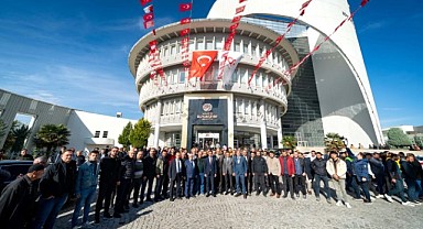 Genel Sekreter Latif Okyay, Aday adaylığı için istifa etti