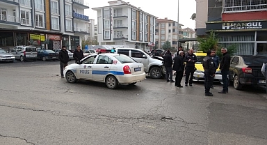 3 aracın karıştığı kazada 1 kişi yaralandı