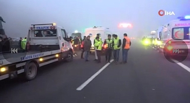 Zincirleme kaza: 11 ölü, 57 yaralı