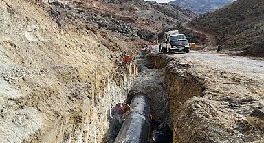 İkizce Toki Deprem Konutları İçmesuyu isale Hattında Çalışmalar devam Ediyor