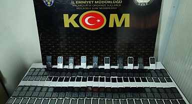 Malatya'da kaçak cep telefonları ele geçirildi