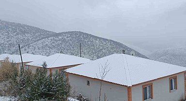 Malatya'da kar yağısı etkili oluyor