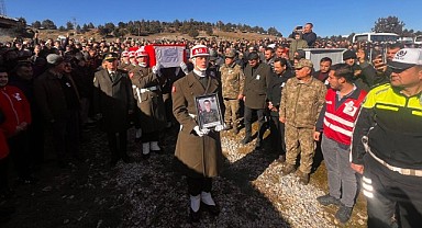 Pençe-Kilit Harekat bölgesinde şehit olan kahramanlar son yolculuklarına uğurladı 