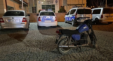 Polis motosiklet hırsızını 50 saatlik kamera kaydını inceleyerek buldu