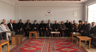 Gezer, Kale İlçesinde Esnafın Sorunlarını Dinledi, Destek İstedi