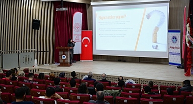 Sigaranın zararları ele alındı