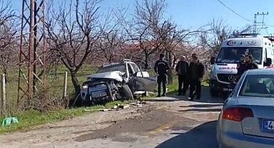 Malatya'da kamyonet ile otomobil çarpıştı: 3 yaralı