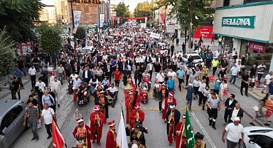 26'ıncı Kültür Sanat Etkinlikleri ve Kayısı Festivali Kortej Yürüyüş Yapıldı ü 