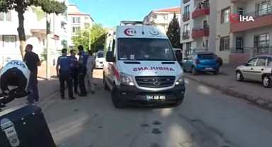 Parkta silahlı saldırıya uğrayan genç yaralandı 