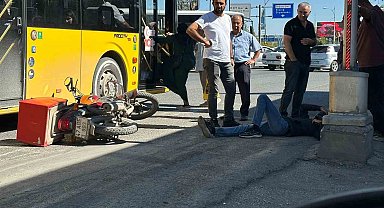 Otobüs ile çarpışan motosikletin sürücüsü yaralandı