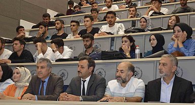 MOTAŞ Genel Müdürü Mehmet Kayış üniversite öğrencileri ile buluştu