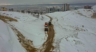 Malatya Büyükşehir Belediyesi kar mesaisine devam ediyor