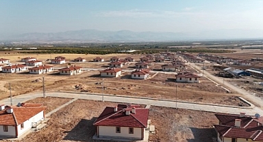 Malatya'da depremzedeler kalıcı konutlarına kavuşuyor