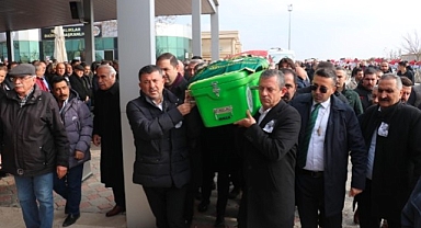 CHP Genel Başkanı Özel, Malatya'da cenaze törenine katıldı
