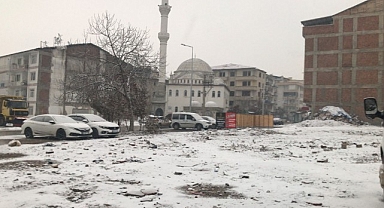 Malatya'da kar yağışı etkili oluyor