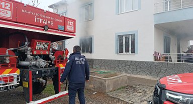 Malatya'da korkutan ev yangını