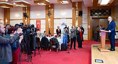 Vali Seddar Yavuz, deprem sonrası yapılan çalışmaları ve güvenlik verilerini paylaştı